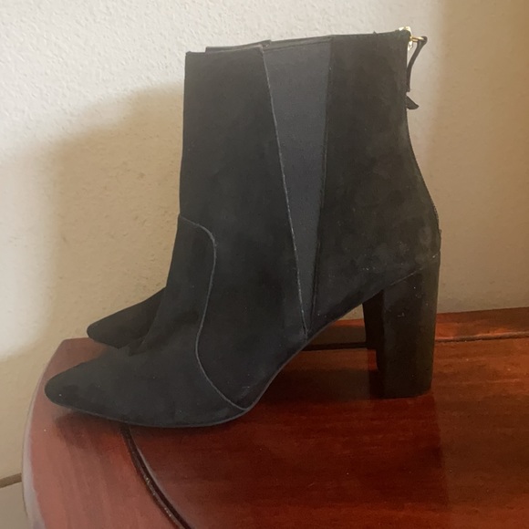 Norman Marcus Black Suede Boots - Picture 4 of 6